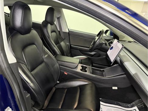 Used 2018 Tesla Model 3 Long Range image 27