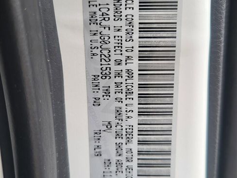 Used 2018 Jeep Grand Cherokee Summit image 33