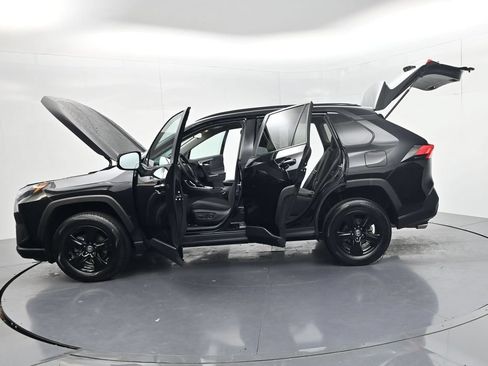Used 2024 Toyota RAV4 XLE FWD image 66