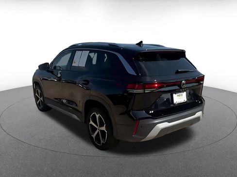 Used 2026 Volkswagen Tiguan SE AWD/4WD image 10