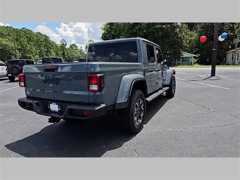 New 2025 Jeep Gladiator Sport w/ Premium Package image 34