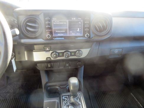 Used 2020 Toyota Tacoma SR image 19