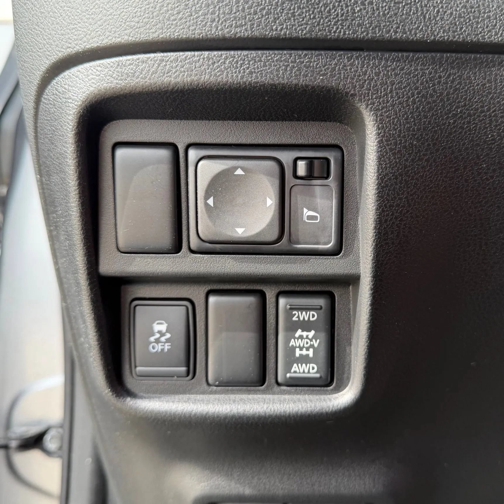 Used 2012 Nissan Juke SL AWD/4WD image 9