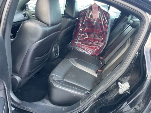 Used 2019 Dodge Charger SXT w/ Plus Group image 18