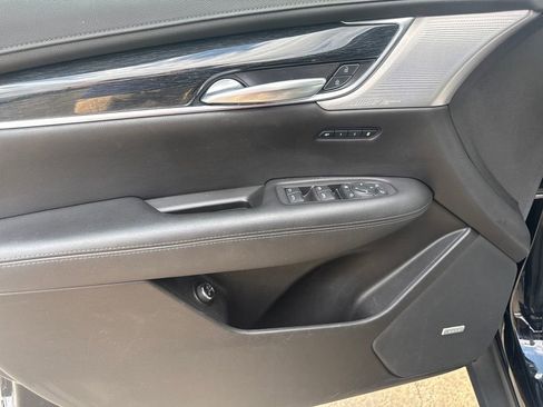 Used 2020 Cadillac XT5 Premium Luxury AWD/4WD image 15