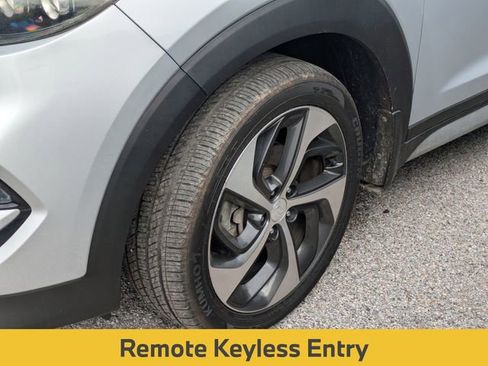 Used 2017 Hyundai Tucson Limited image 6