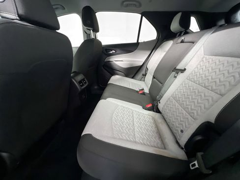 Used 2024 Chevrolet Equinox LS w/ LS Convenience Package image 29