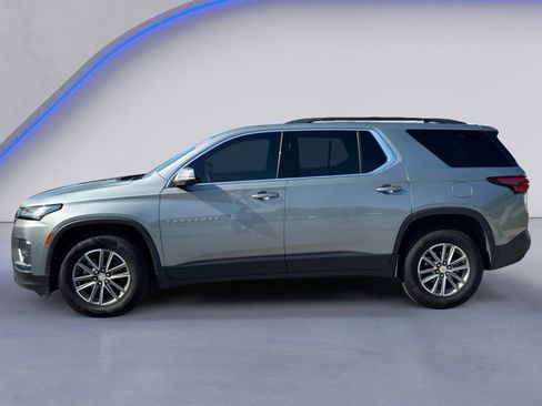 Used 2023 Chevrolet Traverse LT w/ LPO, Cargo Package AWD/4WD image 3