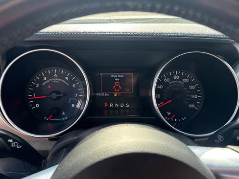 Used 2022 Ford Mustang GT Premium image 17