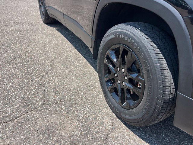 Used 2019 Chevrolet Traverse LT FWD image 25