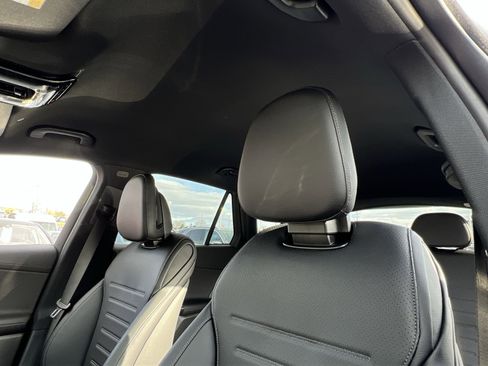 Certified 2025 Mercedes-Benz GLC 300 4MATIC image 22