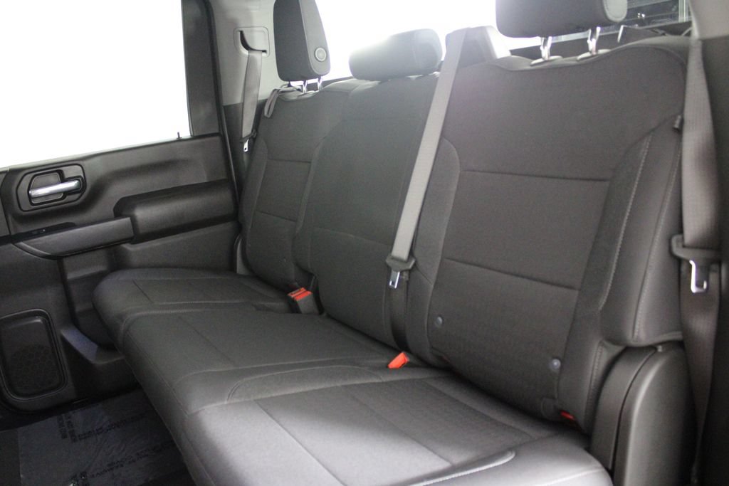 Used 2024 Chevrolet Silverado 2500 Custom w/ Custom Convenience Package AWD/4WD image 18