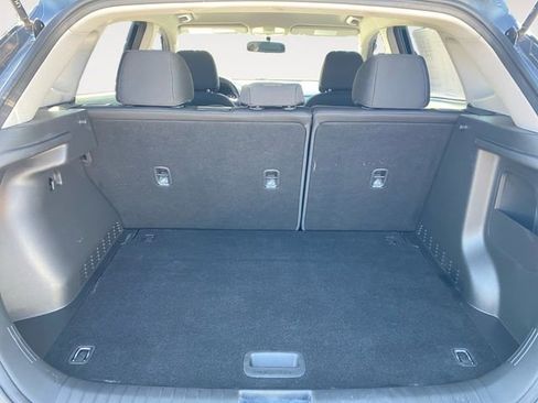 Used 2018 Hyundai Kona SEL FWD image 30