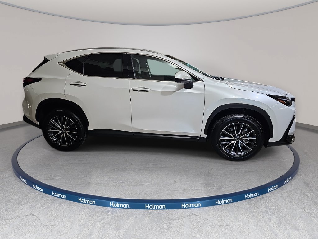 Certified 2025 Lexus NX 350 AWD w/ Premium Package image 4