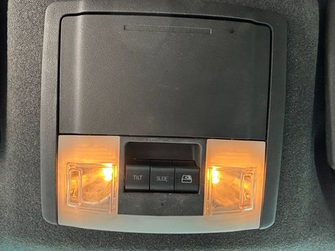 Used 2014 Ford F250 Lariat w/ Lariat Ultimate Package AWD/4WD image 21