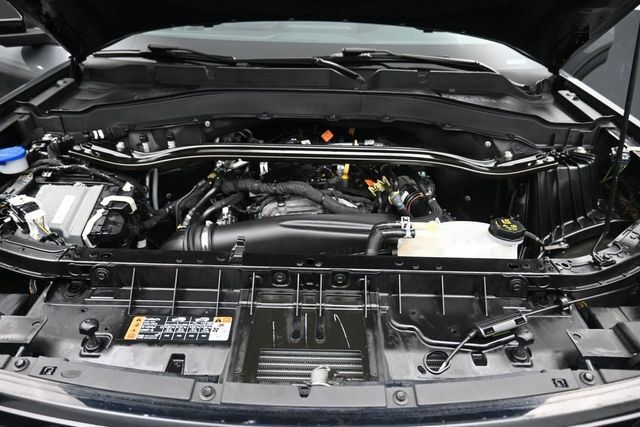 Certified 2025 Ford Explorer ST-Line AWD/4WD image 35