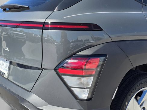 New 2026 Hyundai Kona SE FWD image 35