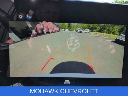 Certified 2025 Chevrolet Equinox LT AWD/4WD image 16
