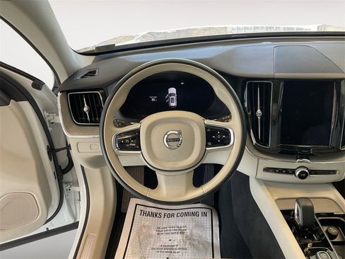 Certified 2024 Volvo XC60 B5 Plus image 12