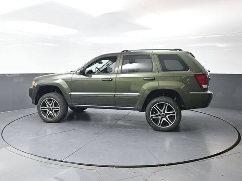 Used 2007 Jeep Grand Cherokee Laredo AWD/4WD image 8