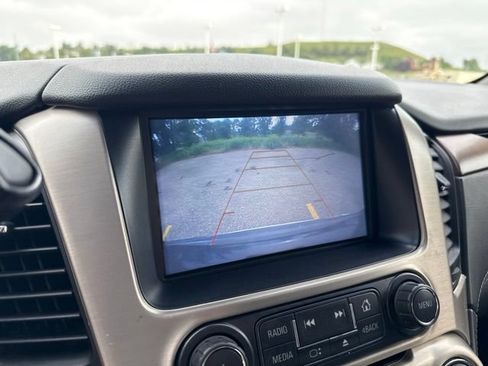 Used 2019 GMC Yukon XL Denali AWD/4WD image 11