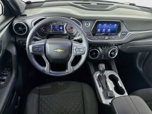 Used 2019 Chevrolet Blazer LT FWD image 25
