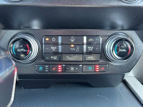 Used 2020 Ford F150 Lariat w/ Equipment Group 502A Luxury AWD/4WD image 23