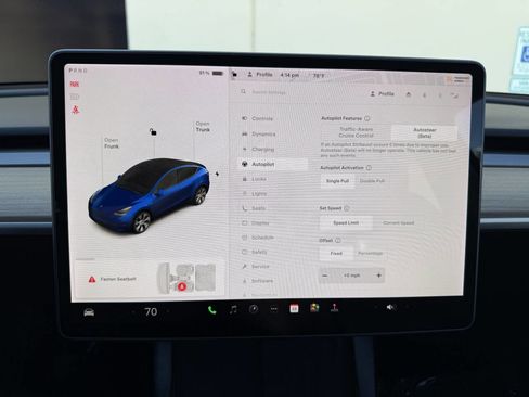 Used 2021 Tesla Model Y Long Range image 13