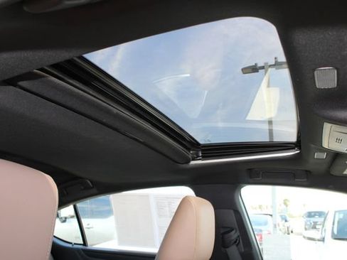 Certified 2023 Lexus ES 350 w/ Premium Package FWD image 6