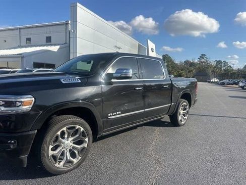 Used 2022 RAM 1500 Limited image 15