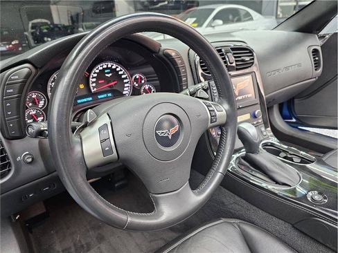 Used 2009 Chevrolet Corvette Coupe w/ Preferred Equipment Group RWD image 10