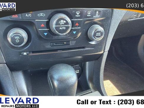 Used 2011 Dodge Charger R/T w/ Driver Confidence Group AWD/4WD image 19