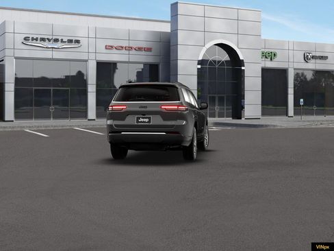 New 2026 Jeep Grand Cherokee L 2WD image 14
