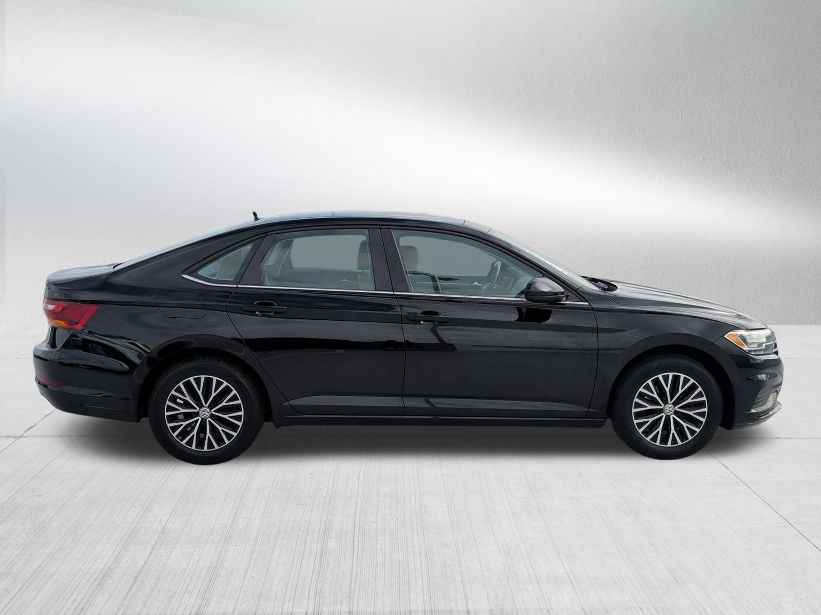 Used 2019 Volkswagen Jetta SE FWD image 8