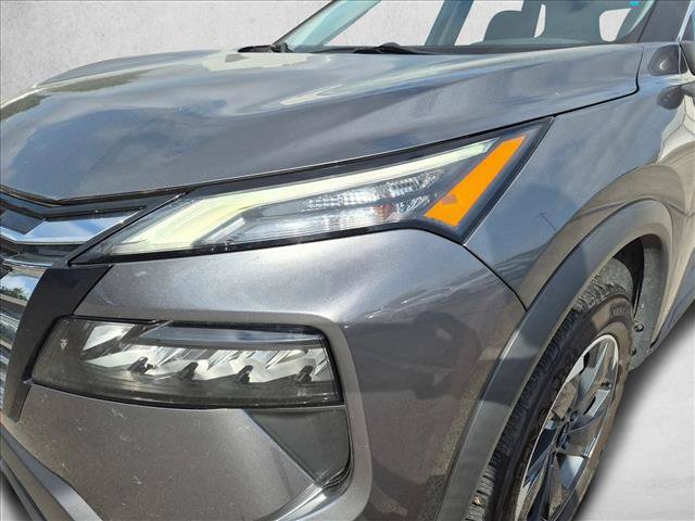 Used 2024 Nissan Rogue SV AWD/4WD image 9