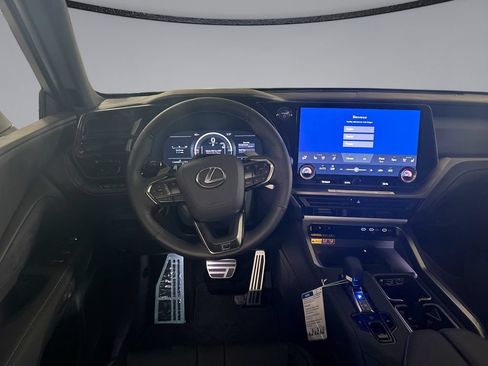 New 2026 Lexus TX 500h AWD w/ Technology Package image 10