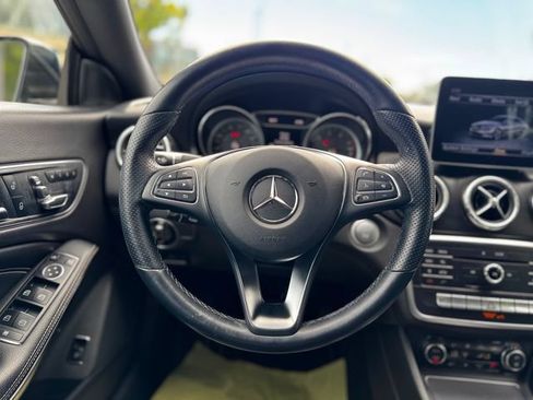 Used 2019 Mercedes-Benz CLA 250 image 39