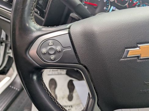 Used 2019 Chevrolet Silverado 1500 LT image 18