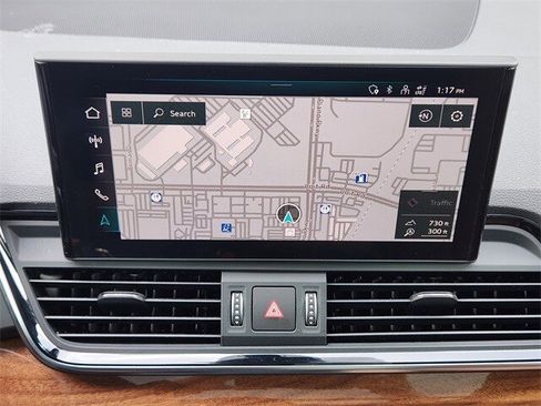 Used 2023 Audi Q5 e Prestige image 13