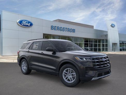 New 2026 Ford Explorer Active image 7