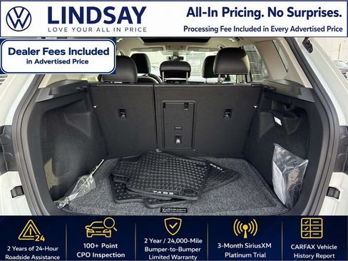 Used 2025 Volkswagen Taos SE w/ Panoramic Sunroof Package AWD/4WD image 13