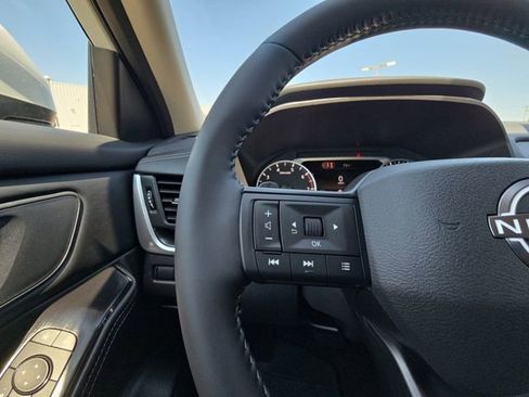 New 2026 Nissan Rogue SV FWD image 11