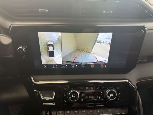 New 2026 GMC Sierra 2500 AT4 w/ Technology Package AWD/4WD image 15