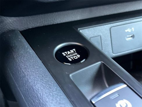 New 2026 Nissan Kicks SV w/ SV Premium Package image 27