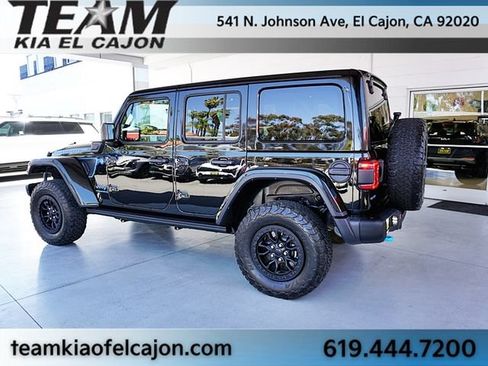Used 2023 Jeep Wrangler Unlimited Rubicon 4xe AWD/4WD image 9