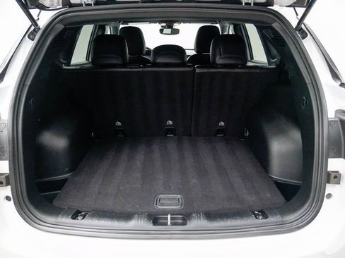 Used 2024 Jeep Compass Trailhawk image 10