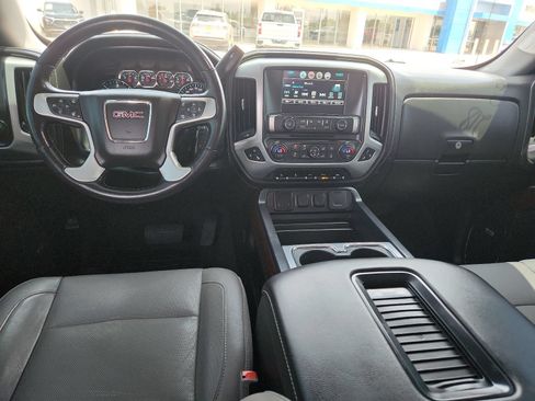 Used 2018 GMC Sierra 1500 SLT w/ Texas SLT Premium Package AWD/4WD image 9