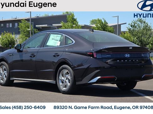 New 2025 Hyundai Sonata SE FWD image 7