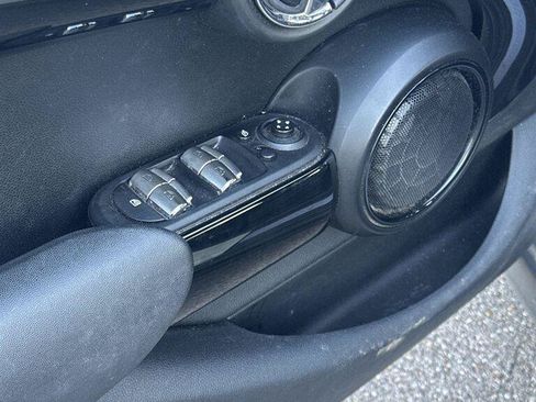 Used 2019 MINI Cooper S FWD image 22