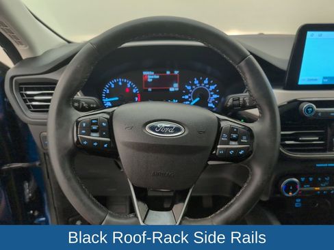 Used 2022 Ford Escape SEL image 35